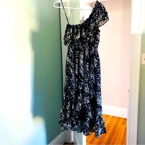Lulus Black ruffle one shoulder midi dress NWT size XS